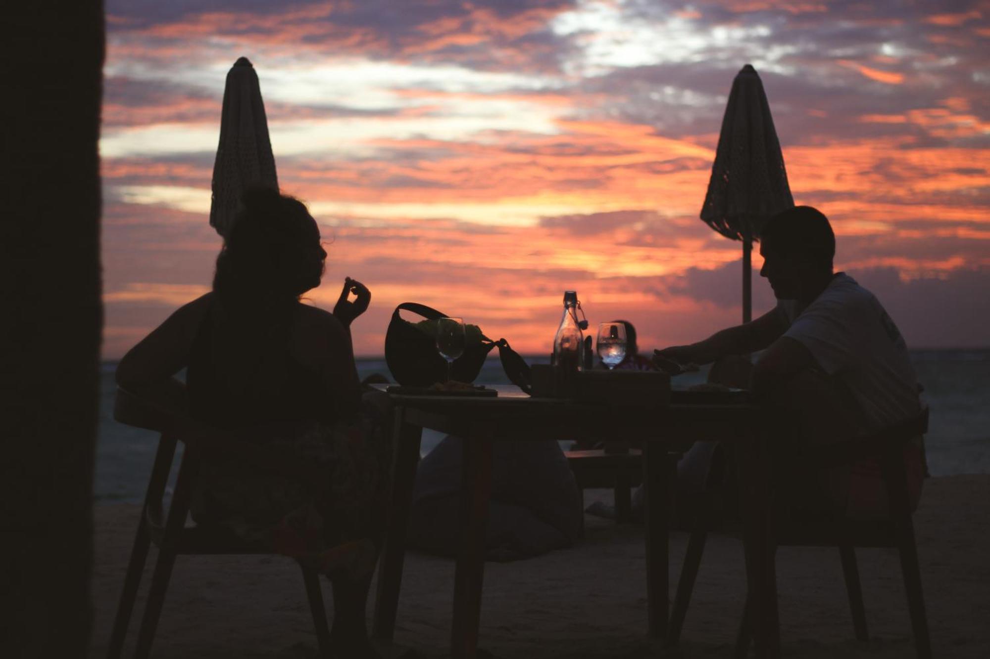 Lucky'S Vandrarhem Gili Air Exteriör bild